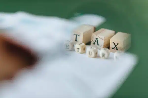 Les meilleures astuces pour minimiser vos impôts avant la retraite