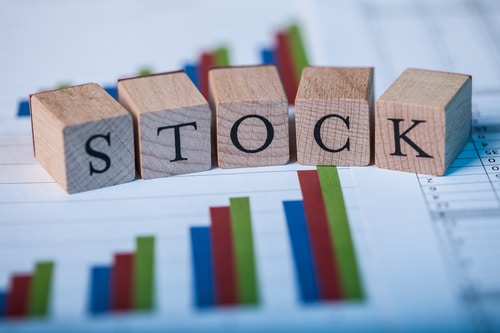 Quels sont les différents types d’actions selon leur comportement boursier ?