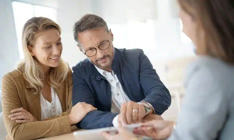 Augmenter ses revenus à la retraite : astuces efficaces et stratégies incontournables