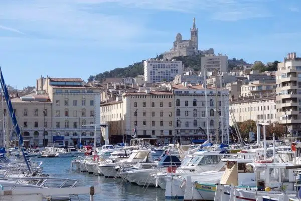 Tout savoir sur les dangers de l’amiante dans une habitation à Marseille